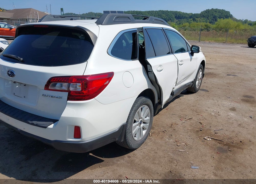 2015 SUBARU OUTBACK 2.5I PREMIUM VIN: 4S4BSBCC6F3262130