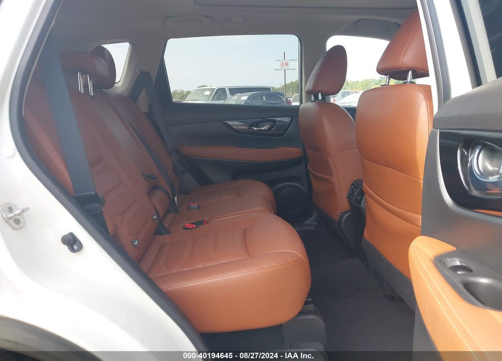 2017 NISSAN ROGUE SL VIN: JN8AT2MV4HW260041
