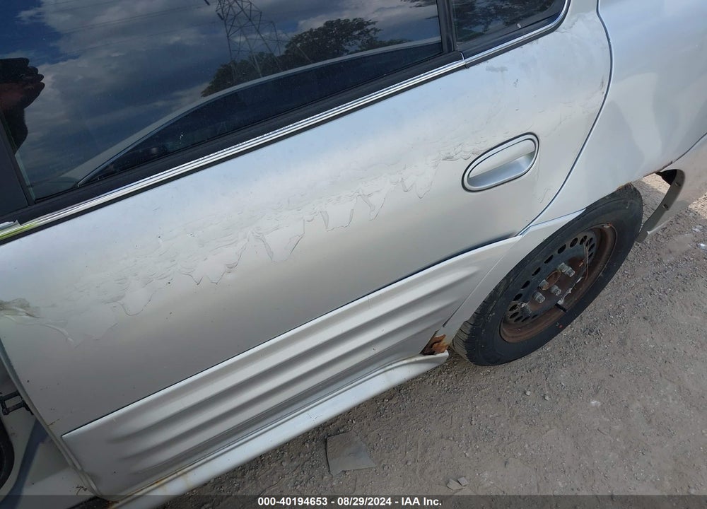 2002 PONTIAC GRAND AM SE VIN: 1G2NE52F52C271938