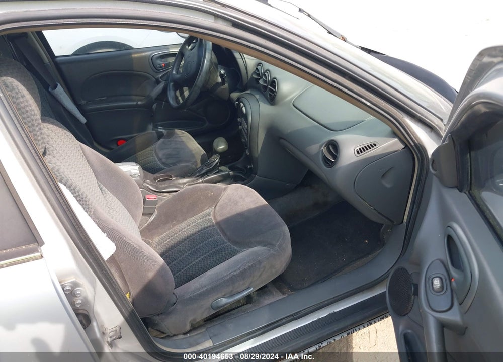 2002 PONTIAC GRAND AM SE VIN: 1G2NE52F52C271938