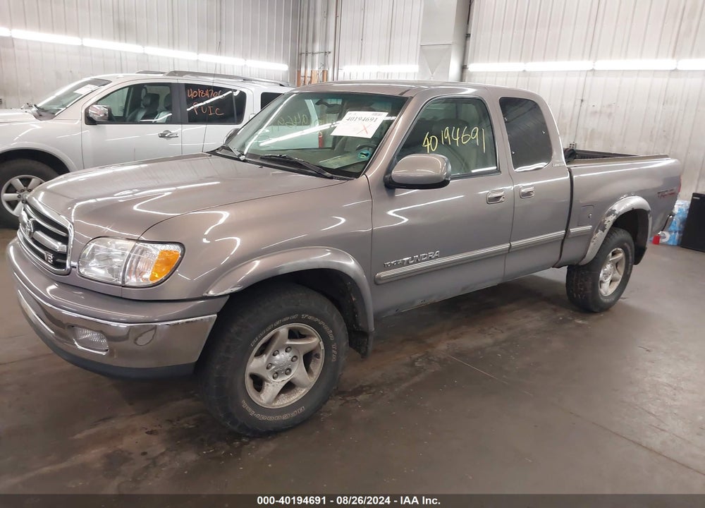 2000 TOYOTA TUNDRA LTD V8 VIN: 5TBBT4815YS114274