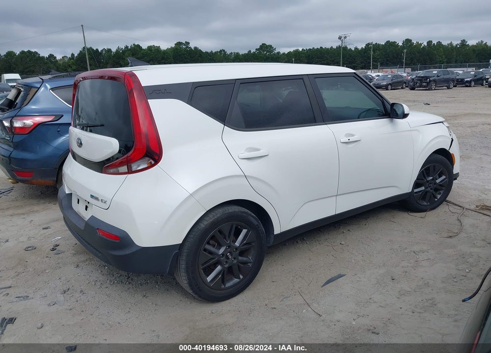 2021 KIA SOUL EX VIN: KNDJ33AUXM7778141