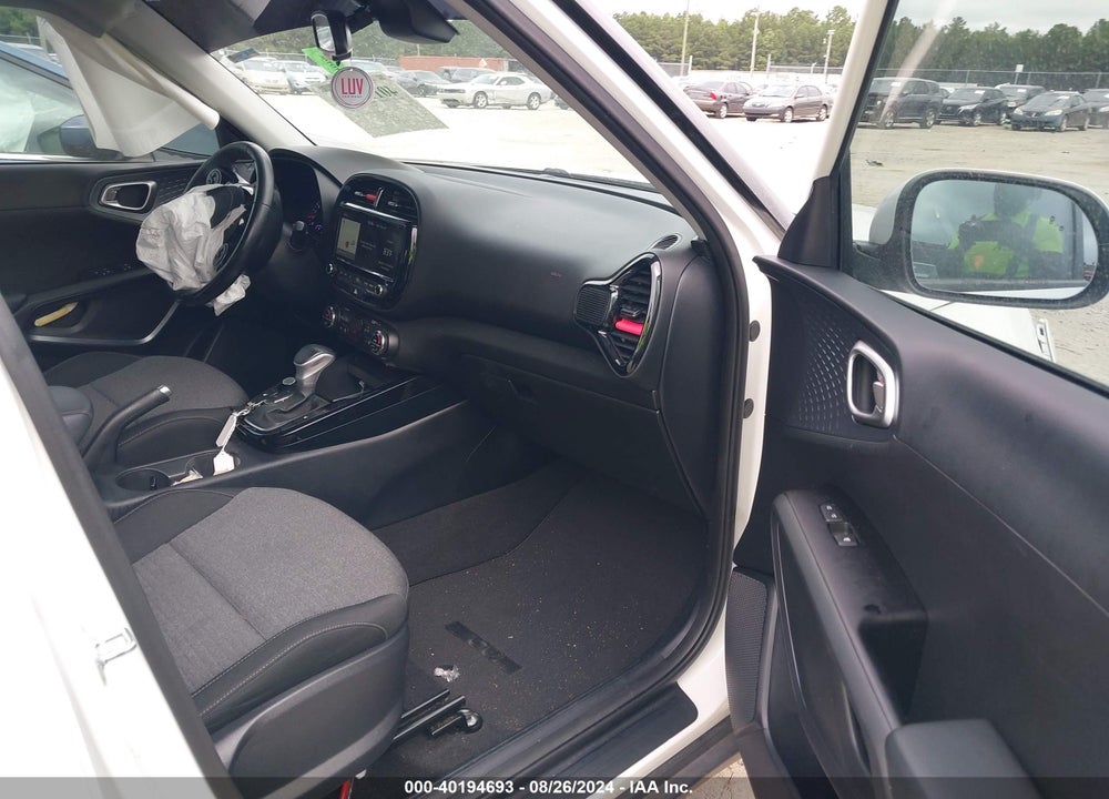 2021 KIA SOUL EX VIN: KNDJ33AUXM7778141