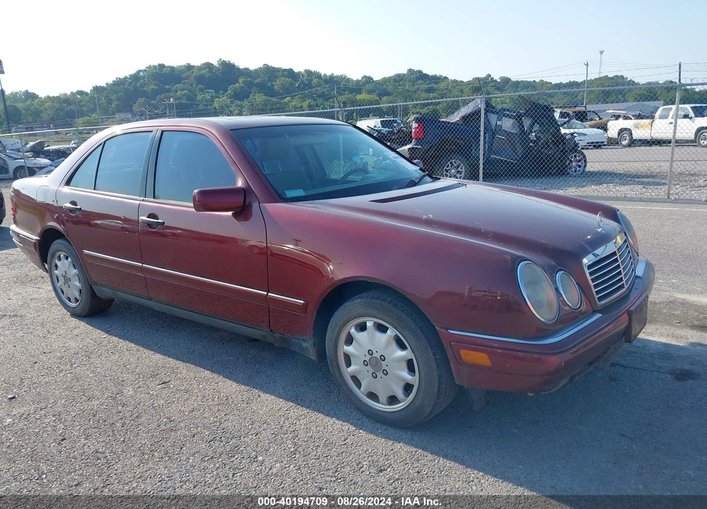 1999 MERCEDES-BENZ E 300 DIESEL VIN: WDBJF25H6XA786645