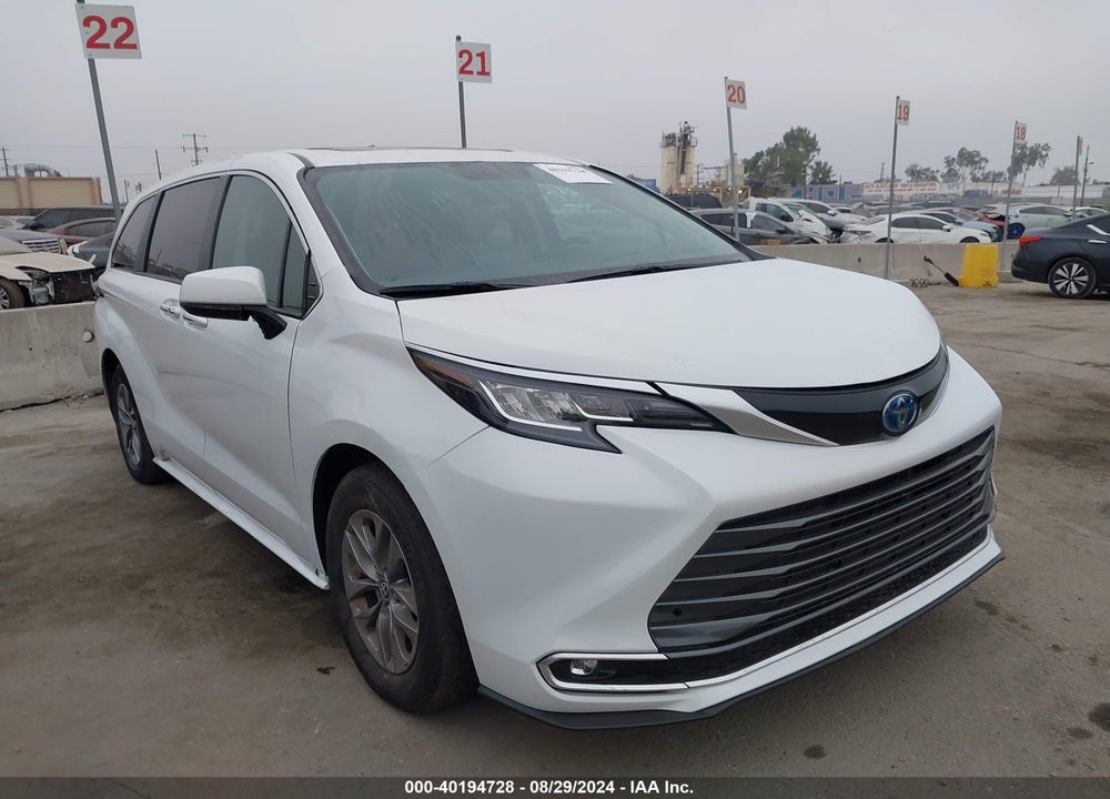 2022 TOYOTA SIENNA XLE VIN: 5TDYSKFC7NS060937