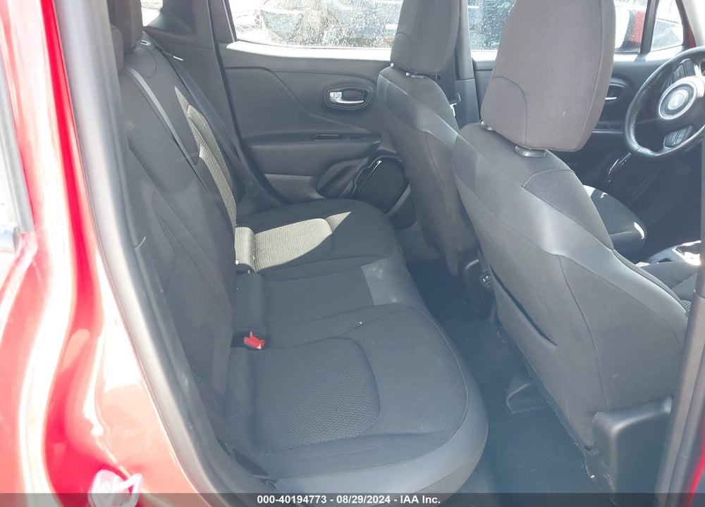 2018 JEEP RENEGADE ALTITUDE FWD VIN: ZACCJABBXJPG85554