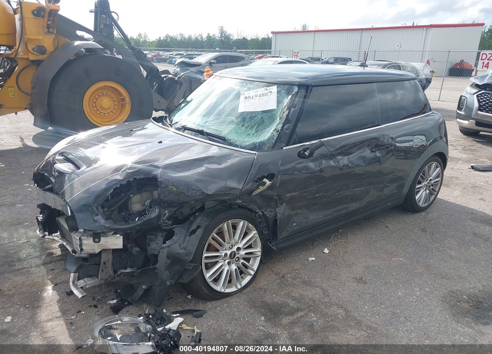 2015 MINI HARDTOP COOPER S VIN: WMWXP7C58F2A59689