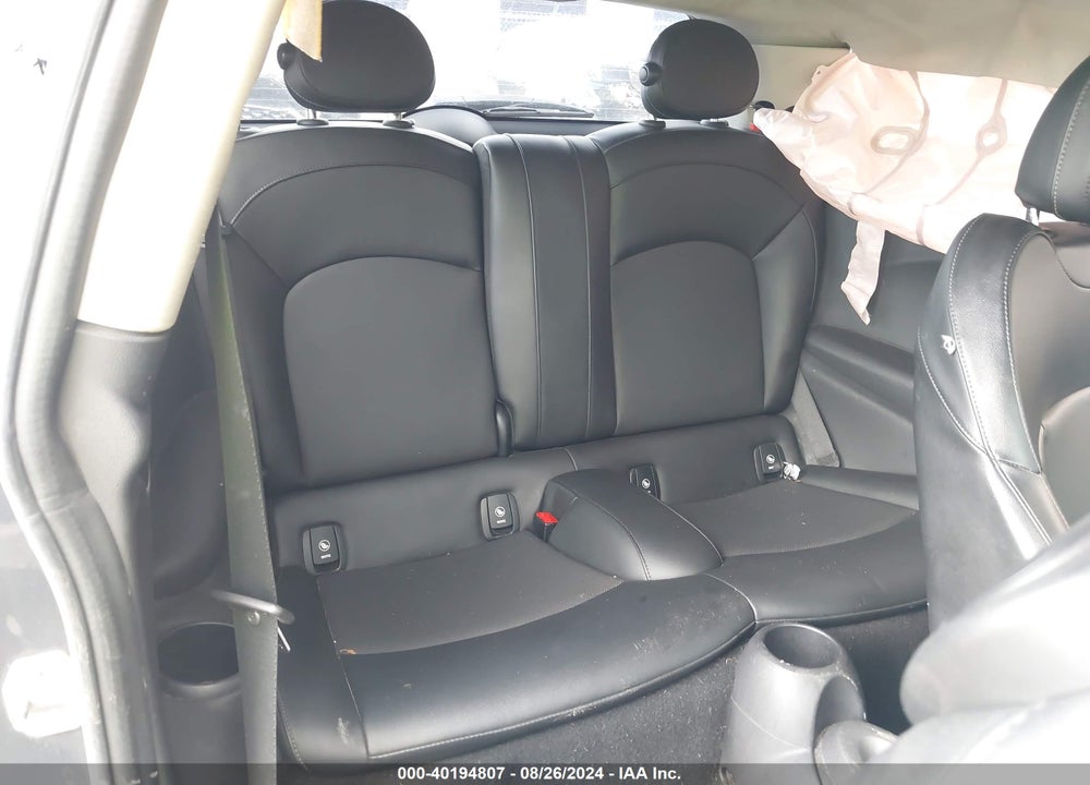 2015 MINI HARDTOP COOPER S VIN: WMWXP7C58F2A59689