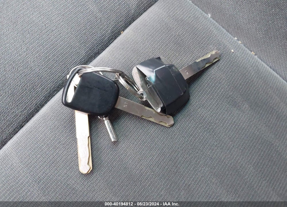 2005 HONDA CIVIC EX VIN: 2HGES267X5H551623