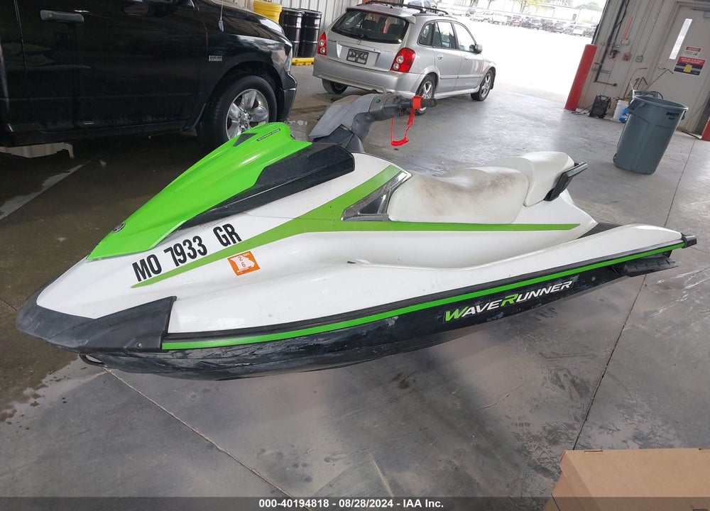 2018 YAMAHA VX VIN: YAMA2526D818