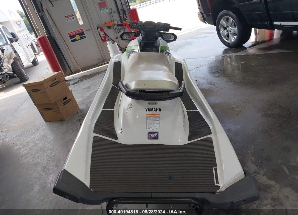 2018 YAMAHA VX VIN: YAMA2526D818