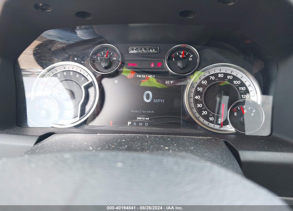 2019 RAM 1500 CLASSIC WARLOCK 4X4 5'7 BOX VIN: 1C6RR7LG3KS717604