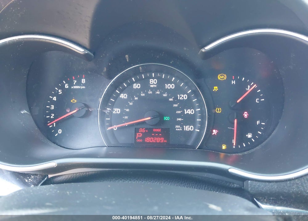 2015 KIA SORENTO LX VIN: 5XYKT4A62FG564035