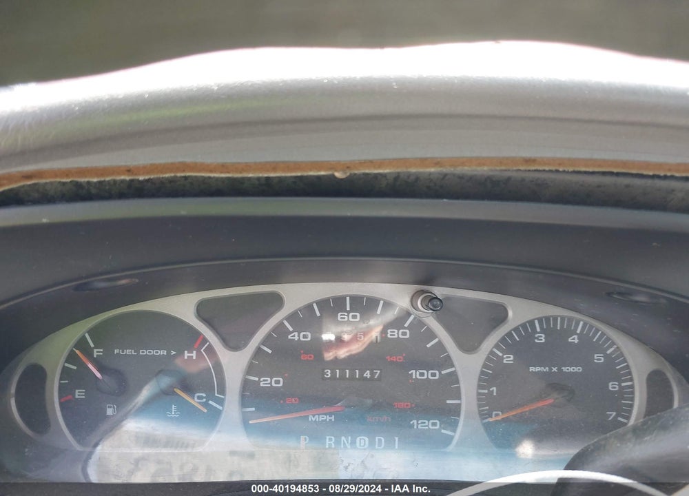 1999 FORD TAURUS SE/SE-NE VIN: 1FAFP53U6XA192066