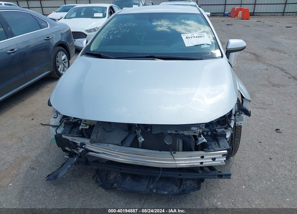 2020 TOYOTA COROLLA LE VIN: 5YFEPRAE6LP092029