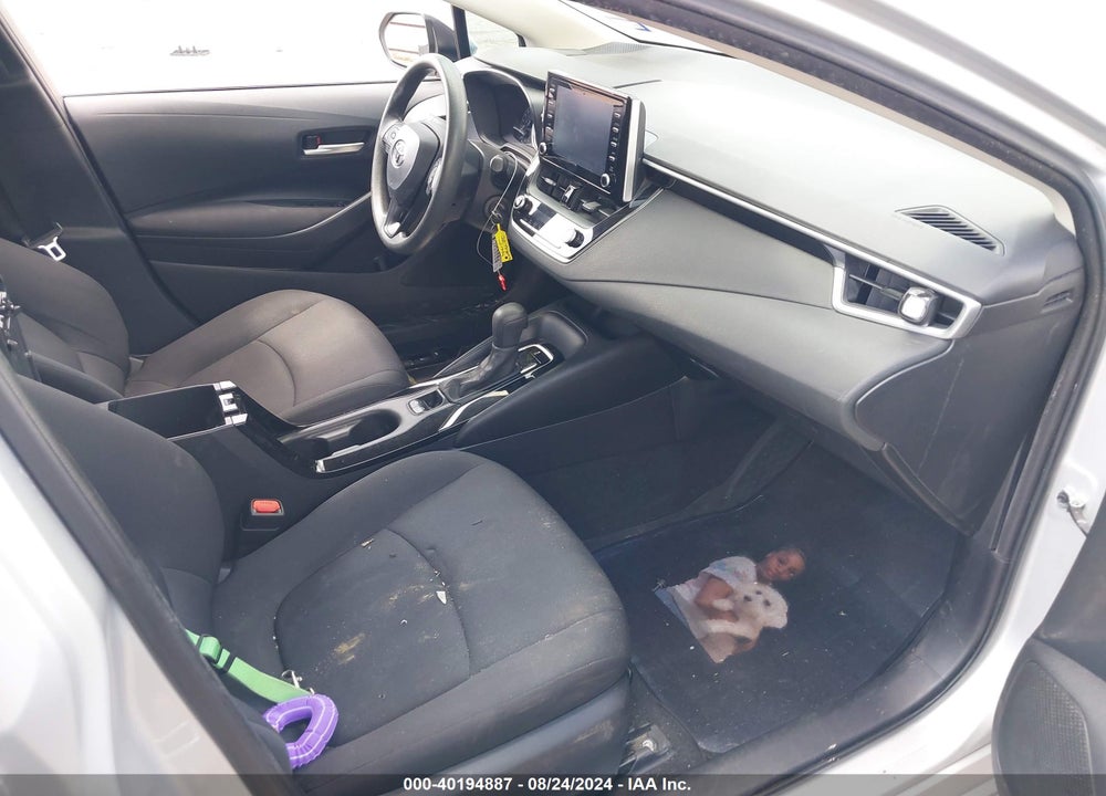 2020 TOYOTA COROLLA LE VIN: 5YFEPRAE6LP092029