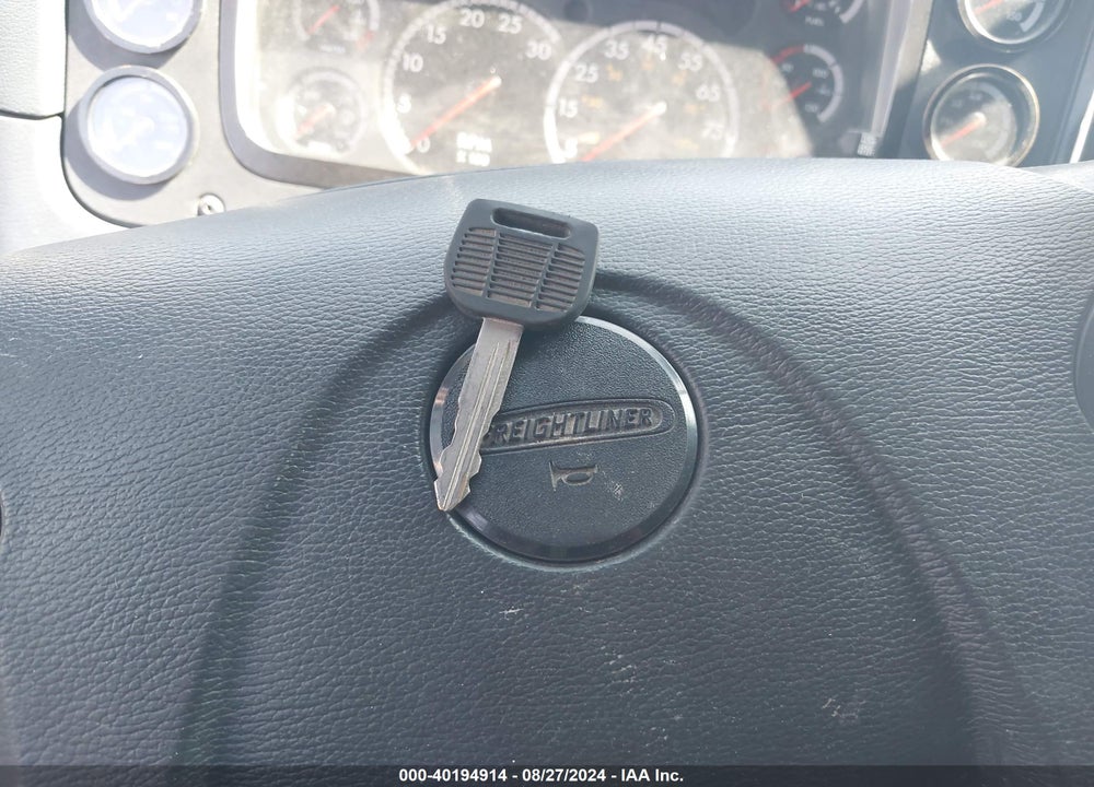 2009 FREIGHTLINER CASCADIA 125 VIN: 1FUJGLCK49LAJ1895