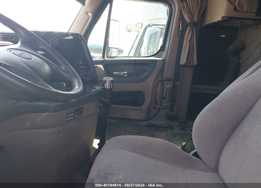 2009 FREIGHTLINER CASCADIA 125 VIN: 1FUJGLCK49LAJ1895