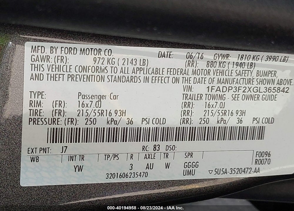 2016 FORD FOCUS SE VIN: 1FADP3F2XGL365842