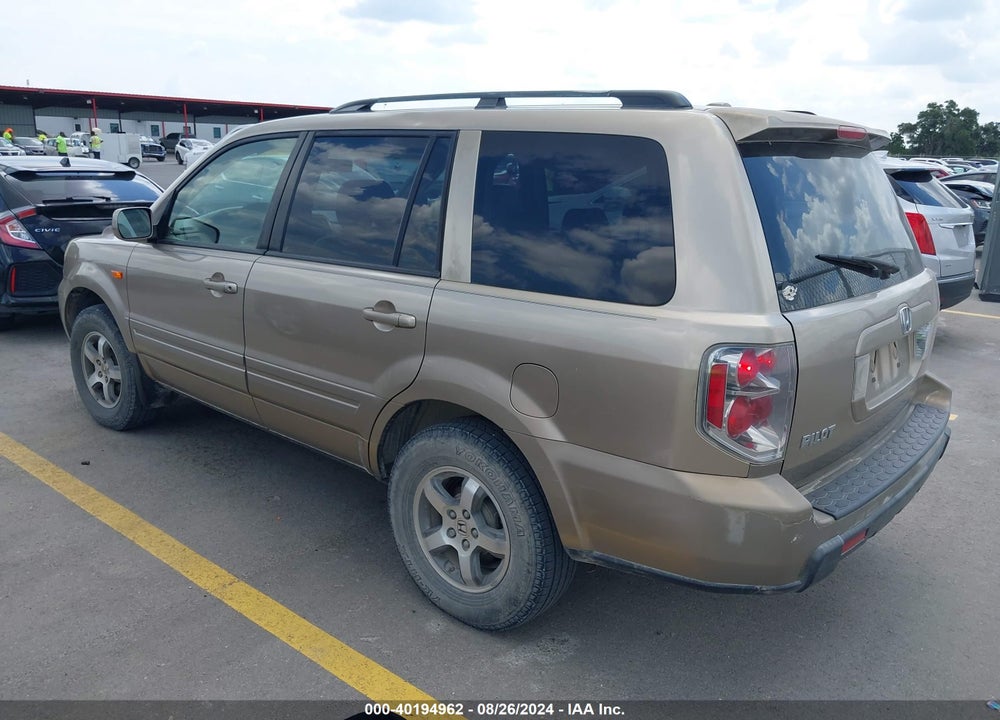 2006 HONDA PILOT EX-L VIN: 5FNYF28606B035217