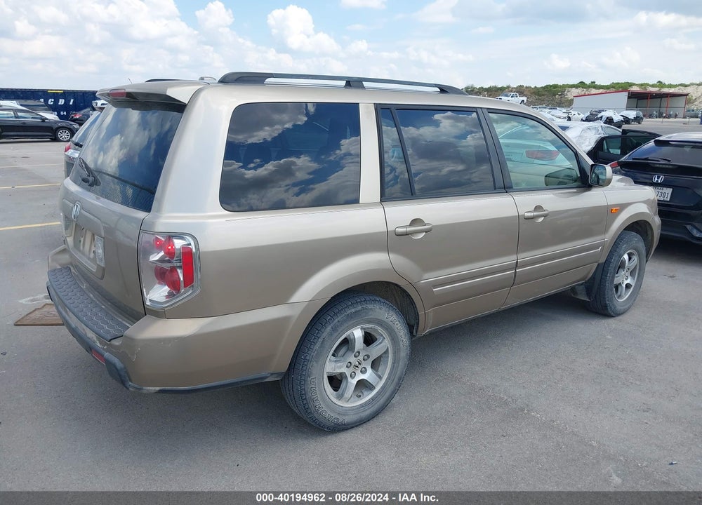 2006 HONDA PILOT EX-L VIN: 5FNYF28606B035217
