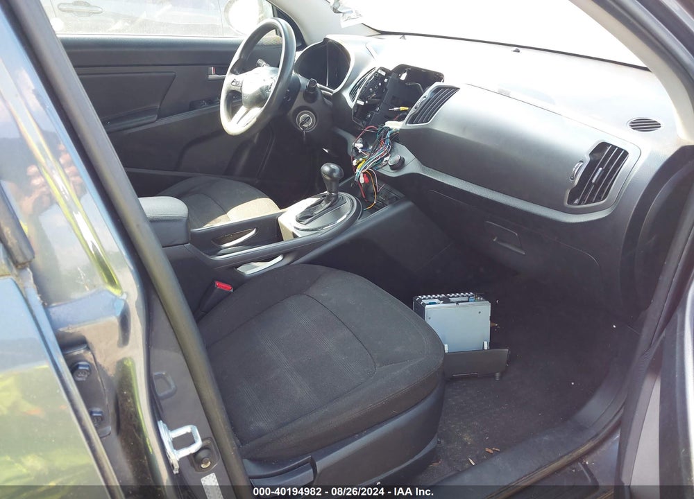 2011 KIA SPORTAGE LX VIN: KNDPBCA28B7088347