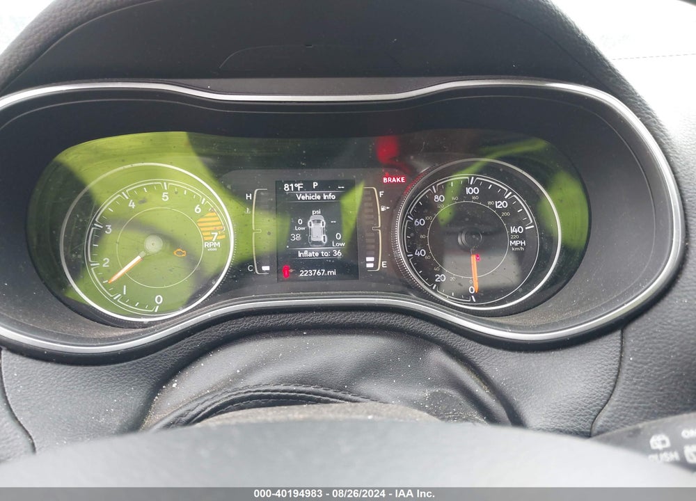 2019 JEEP CHEROKEE LATITUDE PLUS FWD VIN: 1C4PJLLBXKD184952
