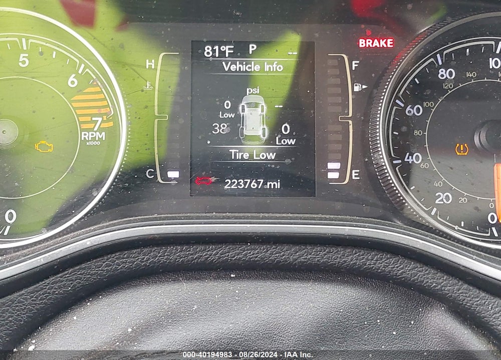 2019 JEEP CHEROKEE LATITUDE PLUS FWD VIN: 1C4PJLLBXKD184952