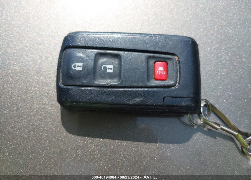 2005 TOYOTA PRIUS VIN: JTDKB20U357056188