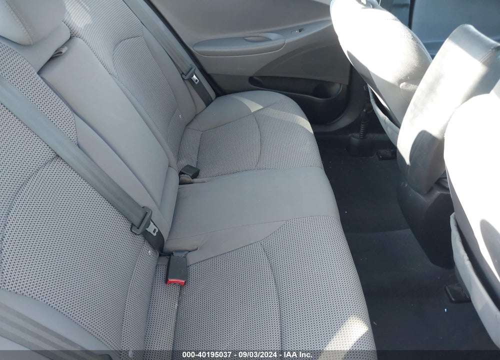 2011 HYUNDAI SONATA GLS VIN: 5NPEB4AC6BH109357