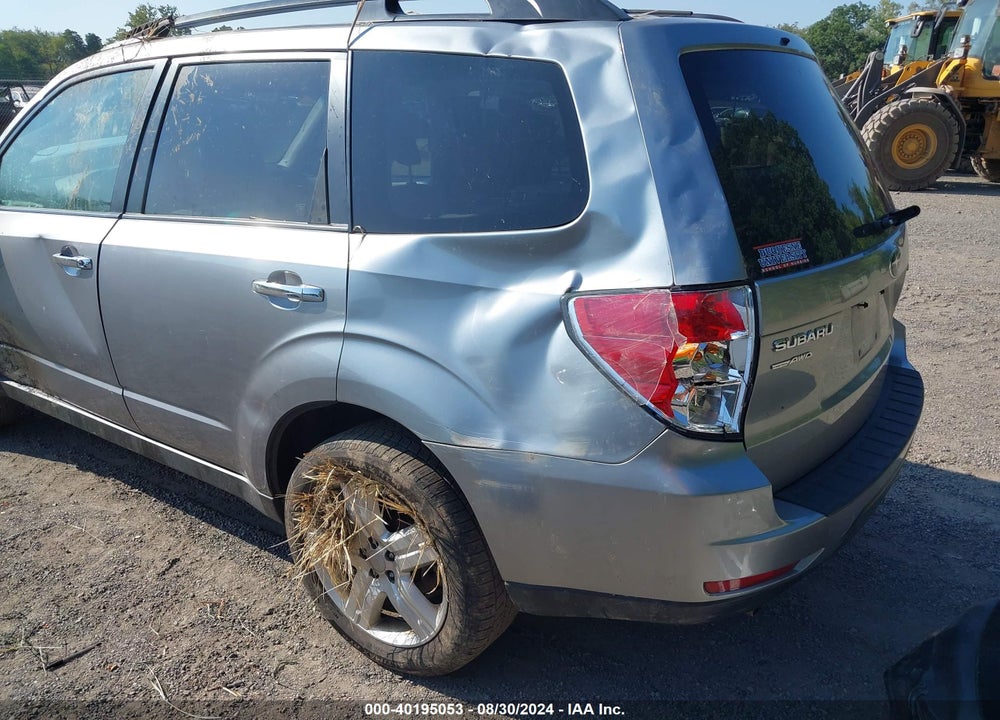 2010 SUBARU FORESTER 2.5X PREMIUM VIN: JF2SH6CC2AH800507