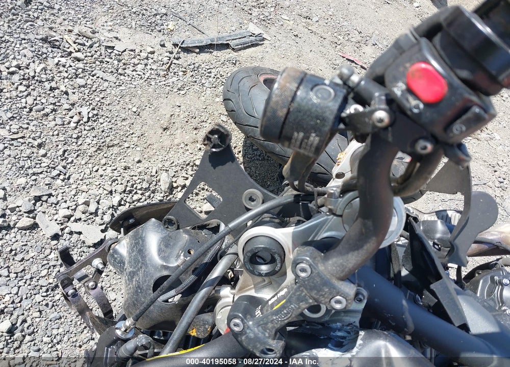 2016 TRIUMPH MOTORCYCLE STREET TRIPLE R/ABS VIN: SMTL03NE5GT744321