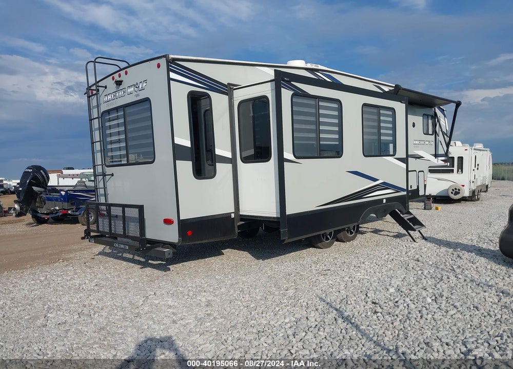 2021 CHEROKEE ARTIC WOLF TRAVEL TRAILER VIN: 5ZT3CKUB8M0708433
