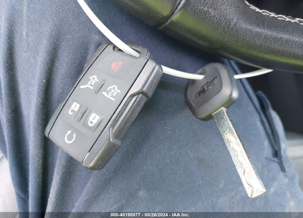 2019 CHEVROLET TAHOE LT VIN: 1GNSKBKC5KR390539