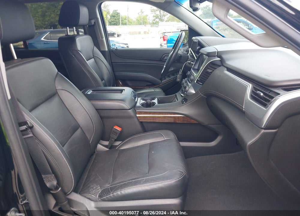 2019 CHEVROLET TAHOE LT VIN: 1GNSKBKC5KR390539
