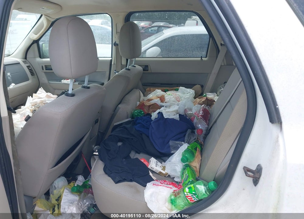 2010 FORD ESCAPE XLT VIN: 1FMCU9DG2AKC35160