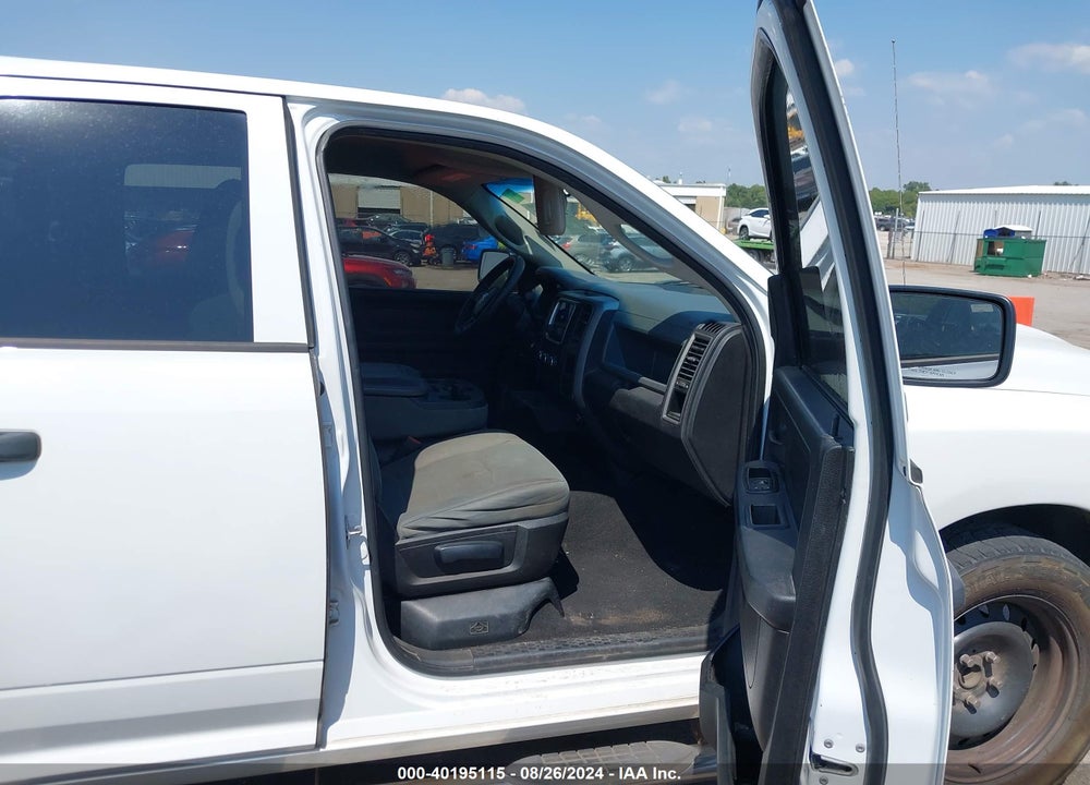 2013 RAM 1500 EXPRESS VIN: 1C6RR6FT3DS712053