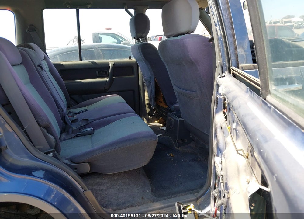1994 ISUZU TROOPER S VIN: JACDH58V0R7927817