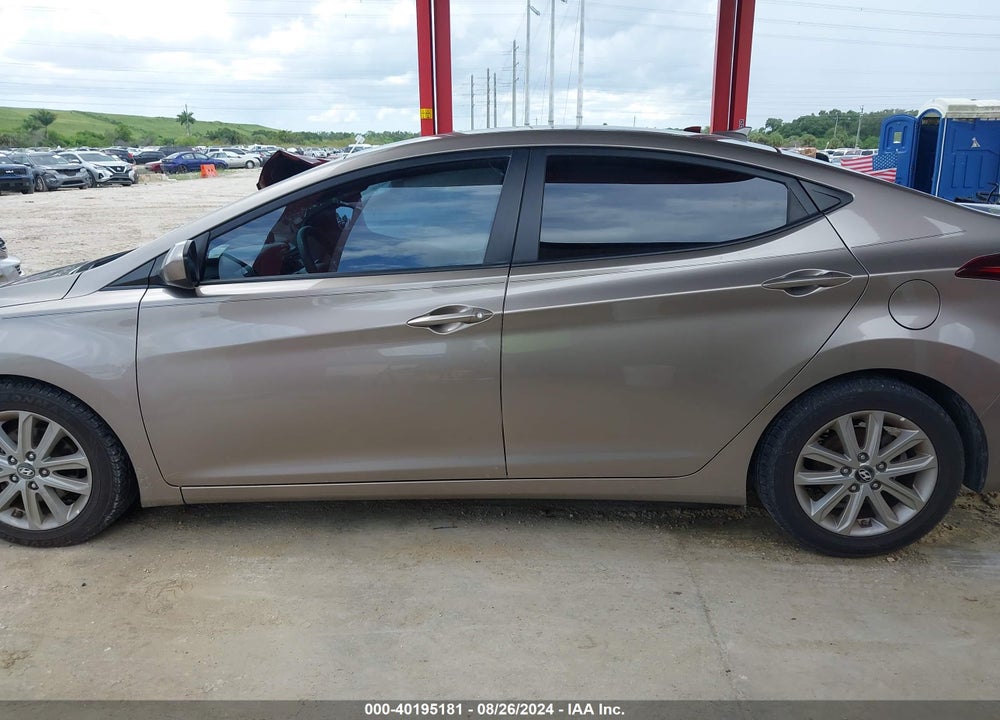 2016 HYUNDAI ELANTRA SE VIN: 5NPDH4AE7GH705905