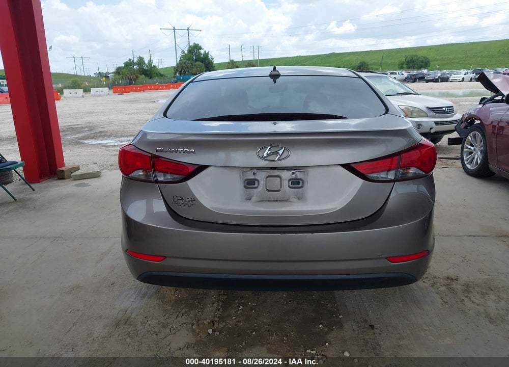 2016 HYUNDAI ELANTRA SE VIN: 5NPDH4AE7GH705905