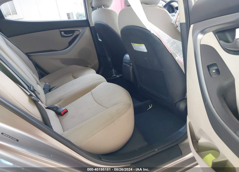 2016 HYUNDAI ELANTRA SE VIN: 5NPDH4AE7GH705905