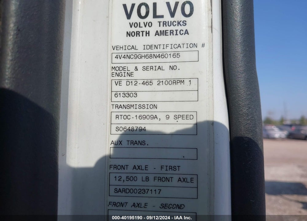 2008 VOLVO VN VNL VIN: 4V4NC9GH68N460165