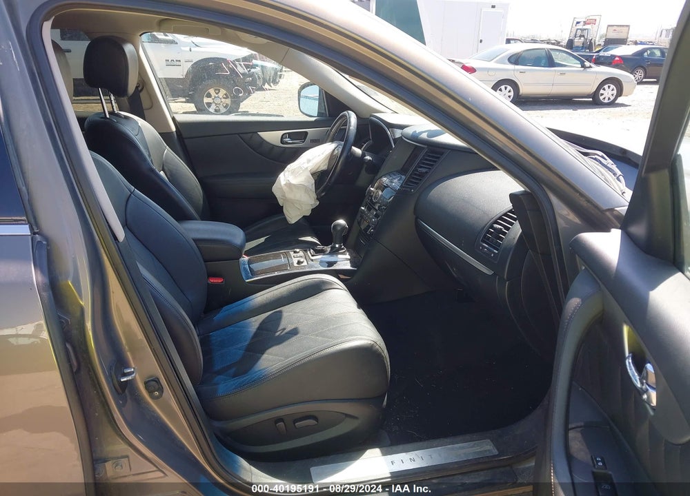 2011 INFINITI FX35 VIN: JN8AS1MW6BM732989