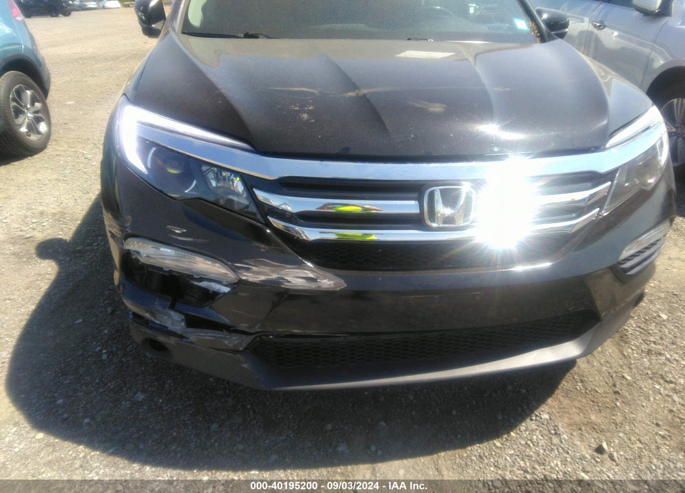 2018 HONDA PILOT EX-L VIN: 5FNYF6H51JB038151