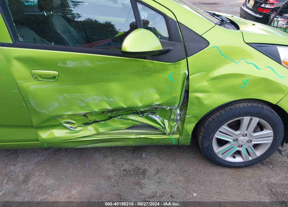2014 CHEVROLET SPARK 1LT AUTO VIN: KL8CD6S90EC521668