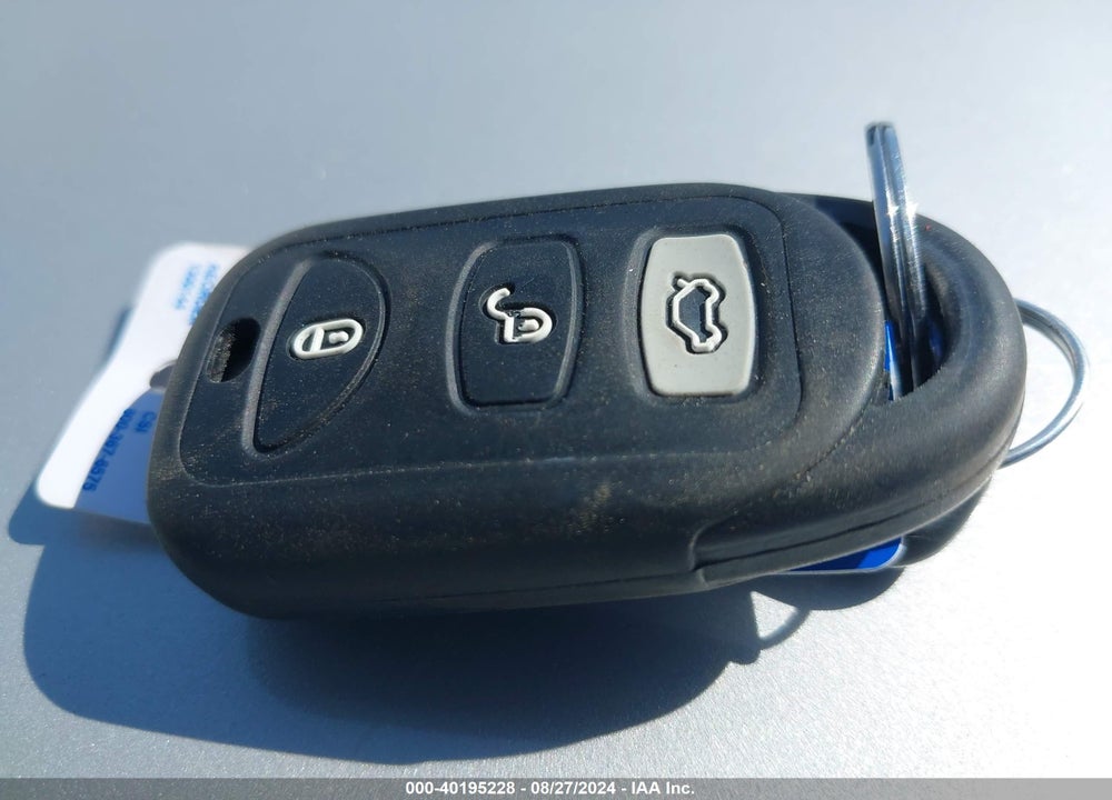 2011 HYUNDAI SONATA GLS VIN: 5NPEB4AC8BH057147