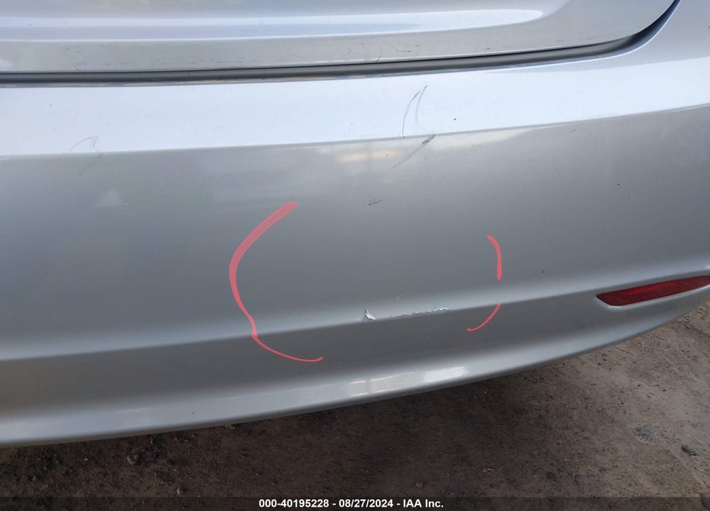 2011 HYUNDAI SONATA GLS VIN: 5NPEB4AC8BH057147