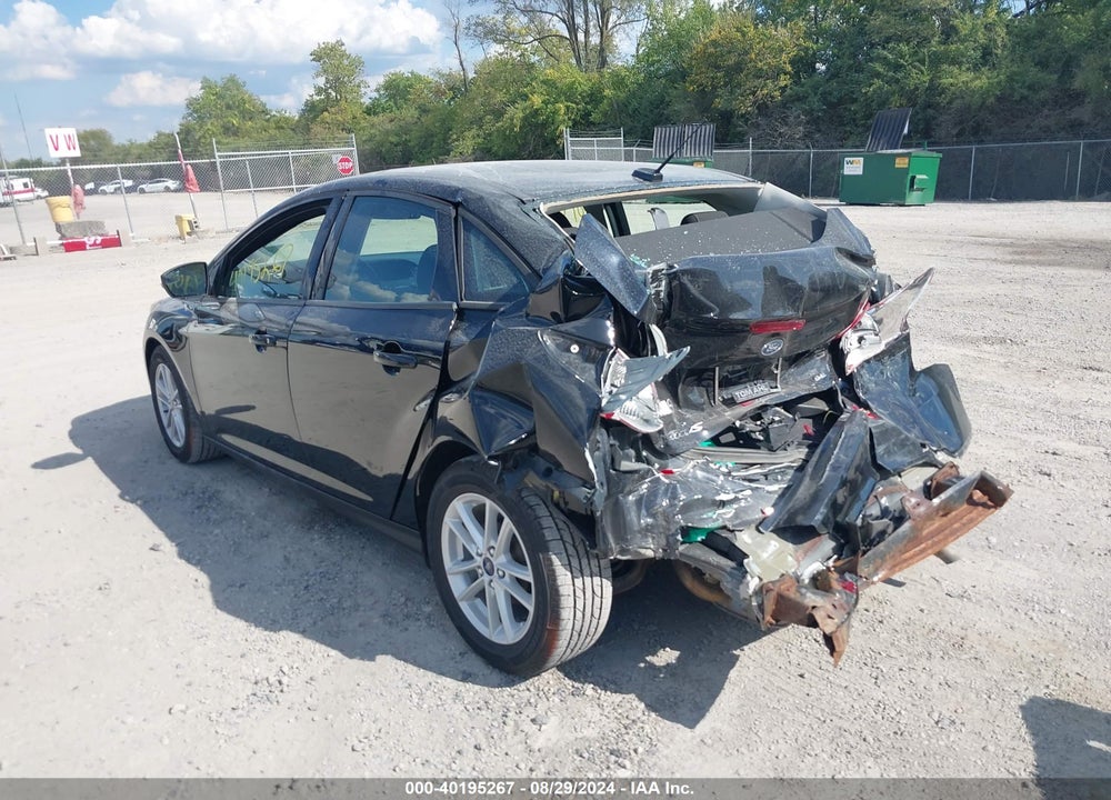 2017 FORD FOCUS SE VIN: 1FADP3F26HL325811