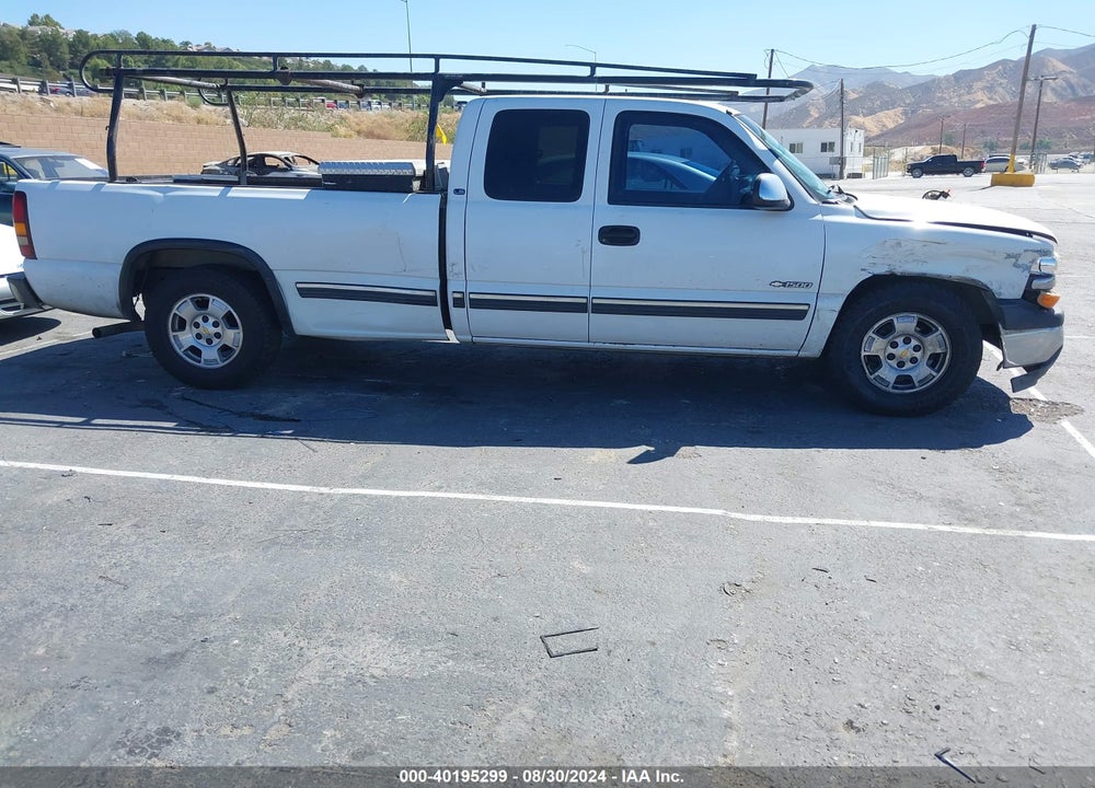 2000 CHEVROLET SILVERADO 1500 LS VIN: 1GCEC19T6YE369377