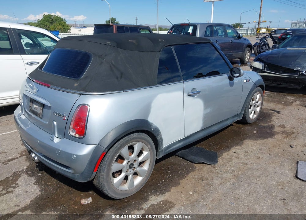 2006 MINI COOPER S VIN: WMWRH33526TF87463